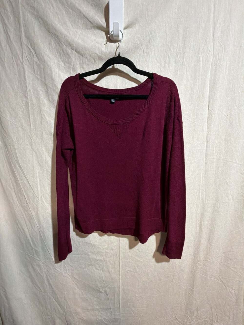 American Eagle Outfitters Women's Maroon Scoop Neck Long Sleeve Lightweight Knit
